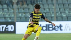 Dennis Man a îngropat-o pe Parma la loviturile de departajare! A fost eliminată de Fiorentina în Cupa Italiei
