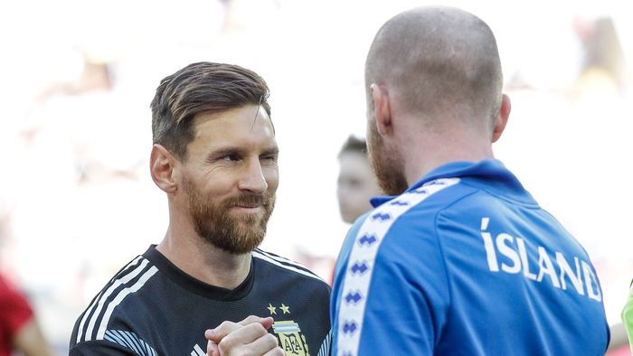 Leo Messi a rămas uimit când un adversar a venit la el și i-a spus cine e, de fapt, tatăl său: „Nu-mi aduc aminte, era mic”