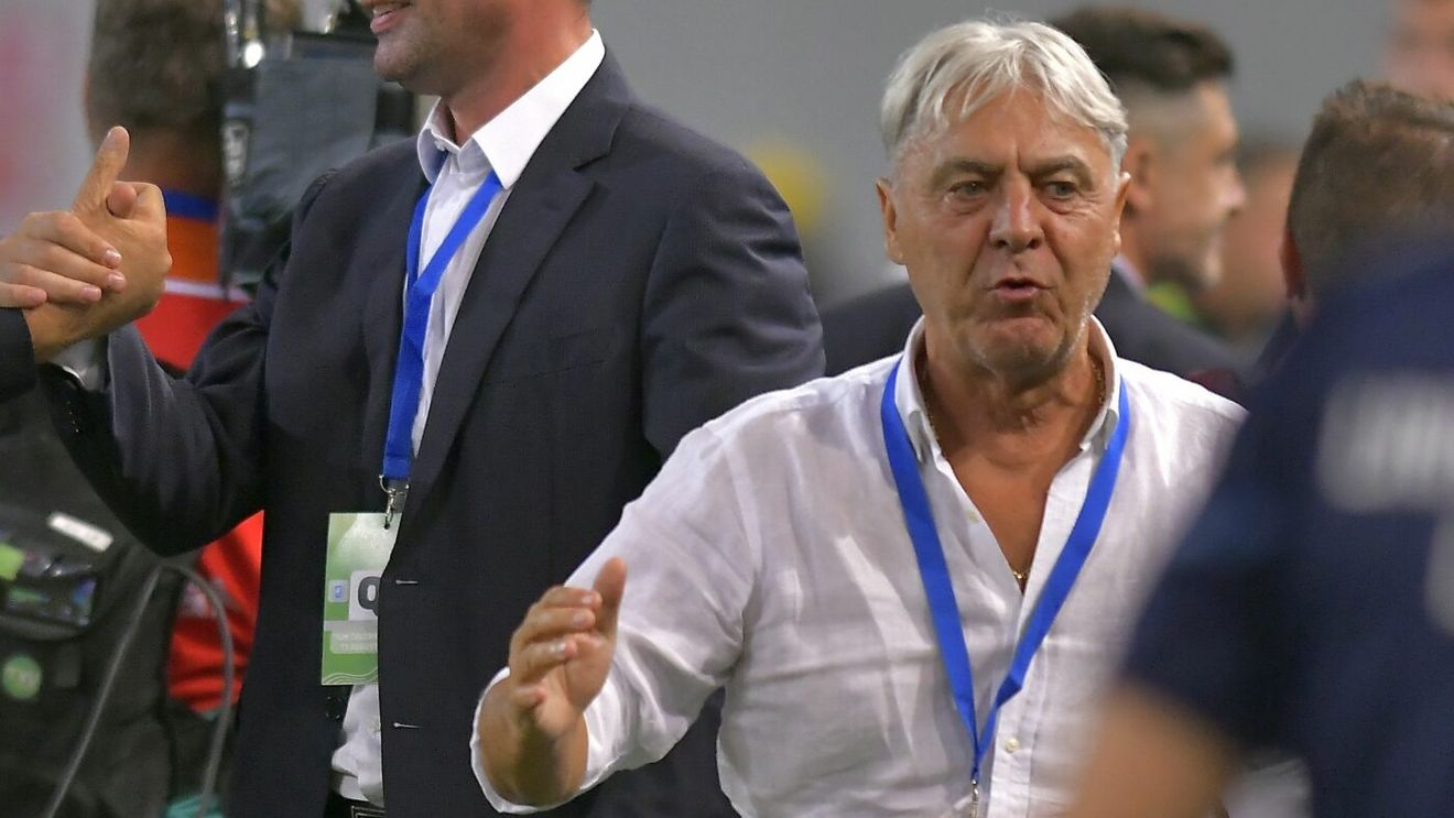 Sorin Cârțu și-a ieșit din minți după 0-3 cu FCSB: „Ne ia la mișto! Zici că e Sile Dinicu, Celibidache”. Vedeta de la Universitatea Craiova, pur și simplu spulberată