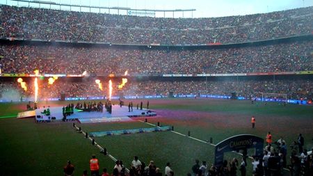 "BarÃ§a nu va fi niciodată de vânzare! Nu suntem o afacere,** suntem o stare de spirit" Atacul lansat asupra Realului și a cluburilor din Premier League