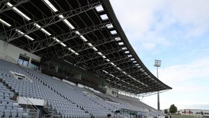 Atenție, tricolori! Cum arată un antrenament, iarna, în Islanda și ce i-ar putea aștepta pe jucătorii lui Rădoi | VIDEO