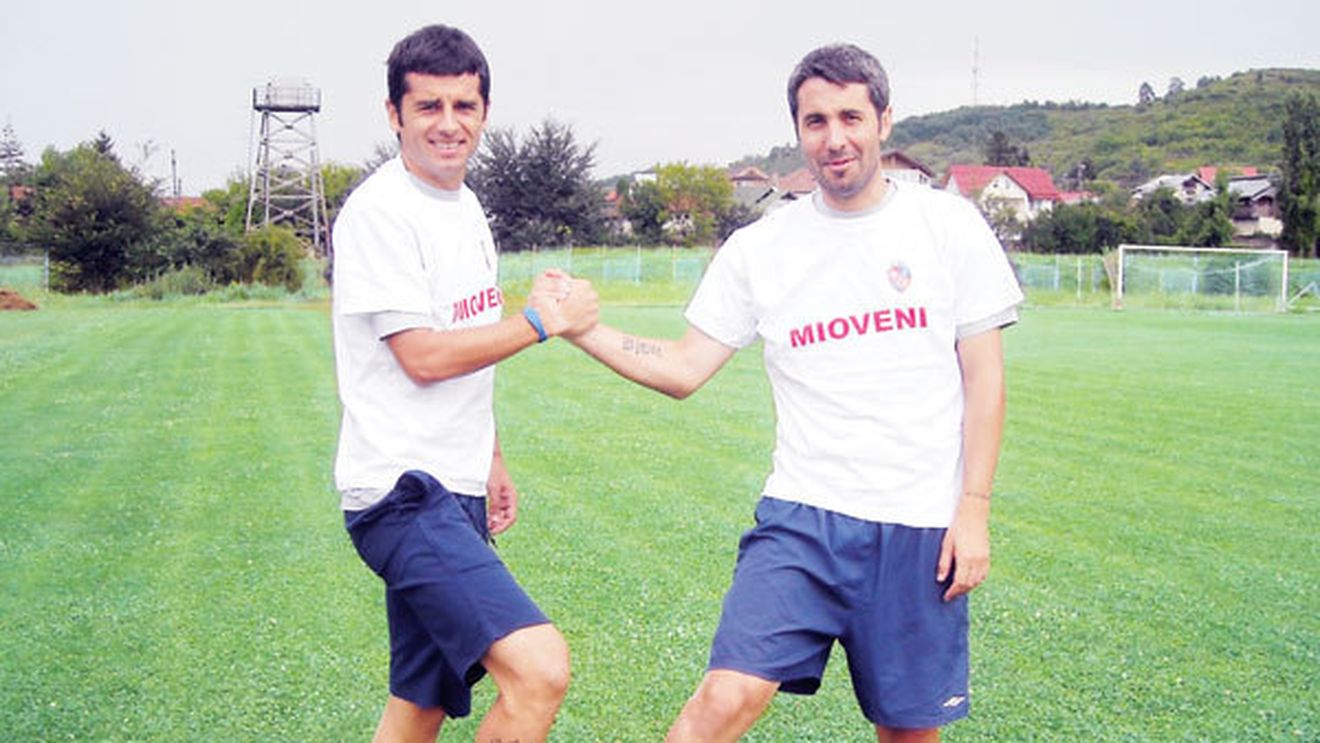 TARE de tot: Rică Neaga a ajuns portar! **Fostul stelist a apărat în ultimele 10 minute, în Liga a 2-a