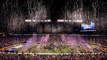 New York Giants** a învins pe New England Patriots și a câștigat Super Bowl