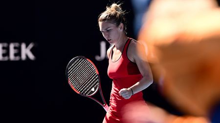 "Generația de Aur nu se poate compara cu ea! Simona a fost și va mai fi numărul 1 în lume, noi n-am ajuns atât de sus". Halep, încurajată de un fost internațional după finala pierdută la Australian Open
