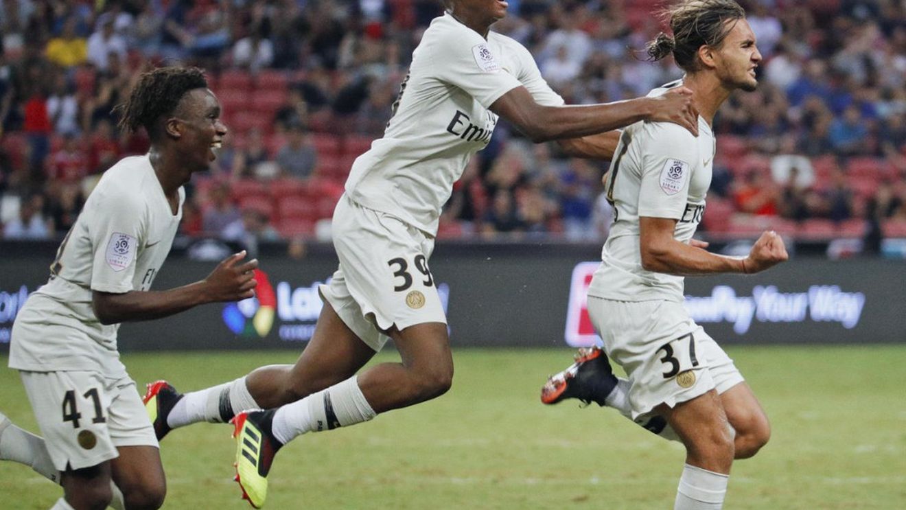 Atacantul lui PSG pe care FRF vrea să-l naturalizeze are lumea la picioare! A marcat superb în amicalul cu Atletico Madrid și i-a cucerit pe francezi: "Oui Virgiliu"