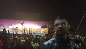 "Are și atitudine, are și față de victimă. Îi voi bate fiecare mușchiuleț din corp, va avea dureri cum n-a avut în viața lui". Ghiță îl atacă pe Moroșanu, dezvăluie unde s-ar bate cu "Moartea din Carpați" și are un mesaj dur pentru ceilalți luptători români