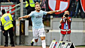 Immobile și-a legat șireturile pentru FCSB. Cum s-a terminat meciul Lazio - Verona, din Serie A. Ștefan Radu a fost titular 