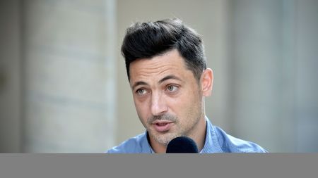 Rădoi trasează granița! Pas în spate când vine vorba de "armata" lui Contra. "Are prioritate". Suma adusă de naționala de tineret plus programul României la Euro 