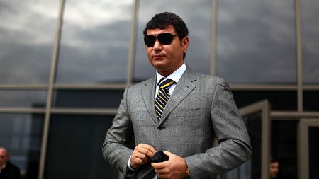 Borcea l-a salvat pe nașul Gigi Becali din depresie!** Dinamo și Steaua luptă pentru cea mai importantă țintă a iernii: "Să fie război!"