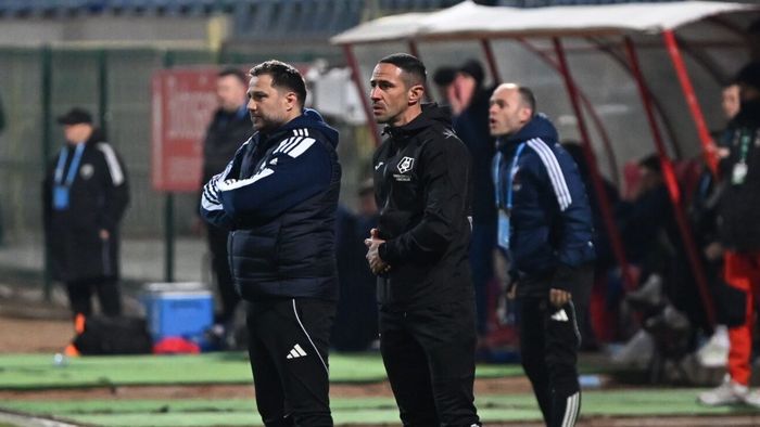 Antrenorul a fost adus ca un mare salvator, dar echipa lui a fost călcată în picioare în Superliga: „Umilință”