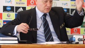 "FRF a adus un fotbal bolnav! **Ne bazăm doar pe ajutoare divine"