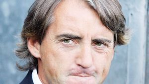 Meciul zilei în Ligă se joacă "San Paolo"!** "Suntem ca BarÃ§a și Real"