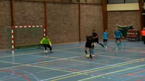 Incredibil cum driblează! VIDEO - Un puști din Belgia știe niște "trick-uri" la care Ronaldo sau Ibra nici nu s-au gândit