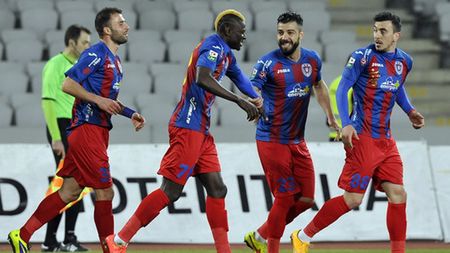 Fază delicată în finalul partidei ASA - CS U 2-1. Craiovenii au cerut penalty. Reacția lui Ion Crăciunescu 