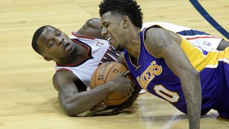 Eșec după eșec! Lakers a pierdut cu 76ers, iar șansele de play-off sunt minime!