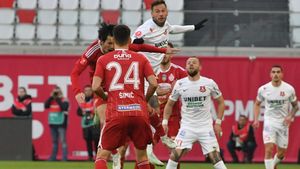 Gata! Transferul zilei din Superliga s-a făcut: a semnat cu formația din Ungaria și va avea un salariu uriaș!