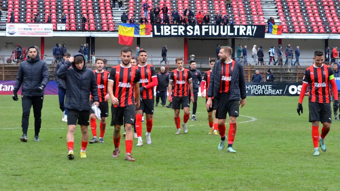 ACSM Reșița s-a înțeles pentru primele achiziții ale iernii! În Valea Domanului ajung un atacant, un mijlocaș dreapta și un mijlocaș central. Cristian Bobar: ”Sunt de acord să vină”