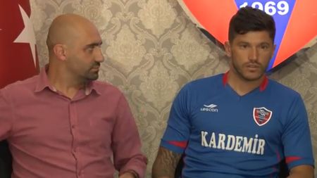 Remember "Danke Schanke"? Cristi Tănase a lăsat germana deoparte. VIDEO | Ce a ieșit când le-a vorbit turcilor în limba engleză :)