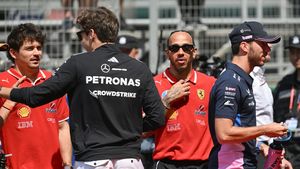 Lewis Hamilton și Charles Leclerc, ambii de la Ferrari, descalificați! Ce s-a întâmplat la Marele Premiu al Chinei de Formula 1