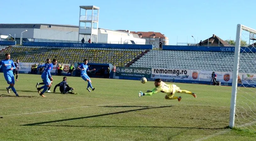11 meciuri fără gol primit!** Cu un goalkeeper imperial, Chindia a remizat la Sibiu, 0-0, în fața a 5.000 de spectatori