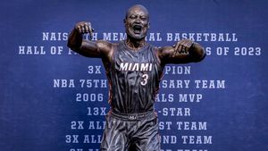 De nerecunoscut. I-au făcut o statuie, dar jucătorul a rămas blocat când a văzut-o pentru că nu seamănă cu el: „Cine e ăsta?”