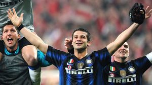 După patru luni de absență, Chivu a fost căpitan la Inter!** "Mai am dureri, dar vreau să joc. Naționala? Un capitol închis pentru mine"