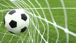 Un fotbalist în vârstă de 21 de ani a decedat la un meci în Spania