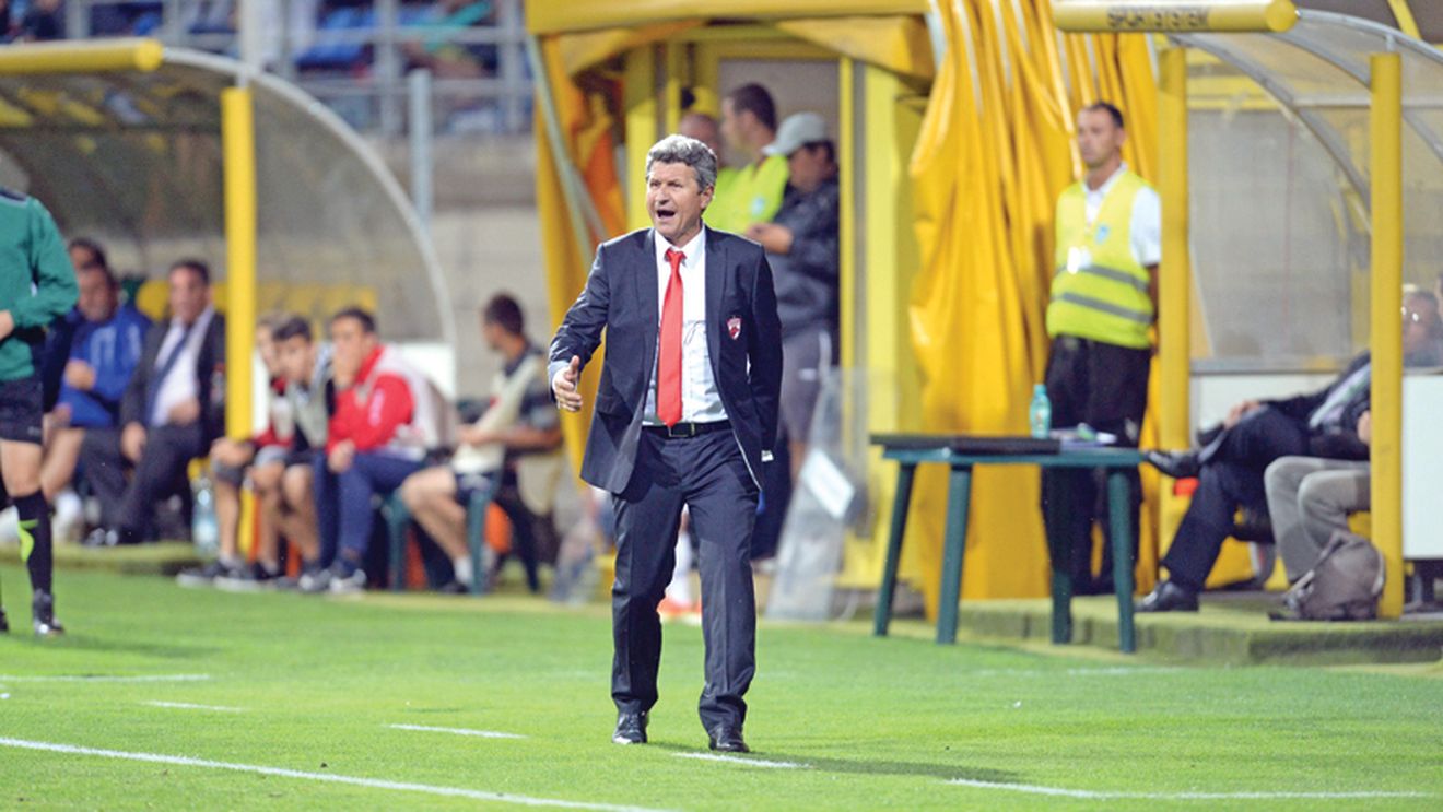 Gigi Mulțescu se pregătește de testul cu Șahtior: "E meciul anului pentru Dinamo"