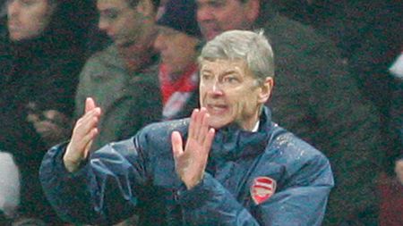 Wenger: „A fost penalty!"