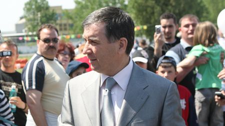 "Toja are cartea verde, e posibil să-l vedem în teren!"