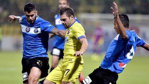 Singurul român care a jucat la Inter și la AC Milan se lasă de fotbal: „N-am fost ușă de biserică, nu am fost limbist, din contră, am fost topor și m-am luptat cu oricine a încercat să-mi fure pâinea de la gură. Unii se încălțau cu fesul și driblau prin cezariană, eu am fost carne de vândut” 