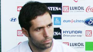 Grigorie: "Tot timpul ne gândim la arbitraje înainte de meci"