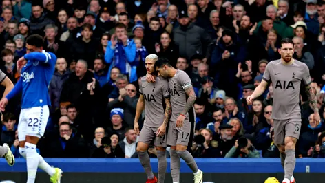 Radu Drăgușin și colegii de la Tottenham au rămas șocați! Vedeta echipei s-a gândit să își ia viața: „Nu o să spun că am vrut să mă sinucid”