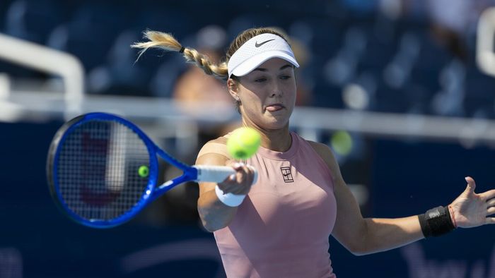 „Ce mincinoasă e!”. Prietena Soranei Cîrstea a fost luată în colimator după ce a fost la un concert, deși s-a plâns că programul WTA e prea încărcat