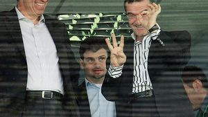 "Dirijor" în orchestra lui Reghe! **Lista scurtă a Stelei: Becali are trei variante pentru un TRANSFER PERFECT. Ce record pot bifa roș-albaștrii