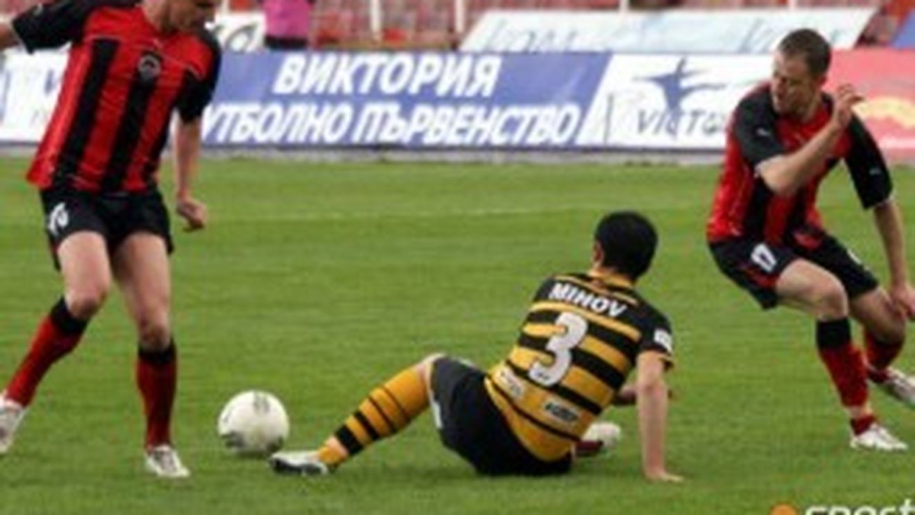 Bulgaria vrea să-și reducă prima ligă la 12 echipe!** Ar trebui urmat modelul și de Liga 1?