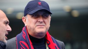 Dan Şucu a dat undă verde pentru negocierile finale