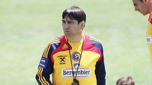 Selecționerul caută de zor un mijlocaș stânga. Deac este vizat