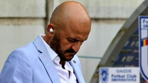 Plecare de la FC U Craiova chiar înaintea meciului cu Farul! Adrian Mititelu a renunțat la jucătorul adorat de fani: „Vei rămâne în inimile noastre!”