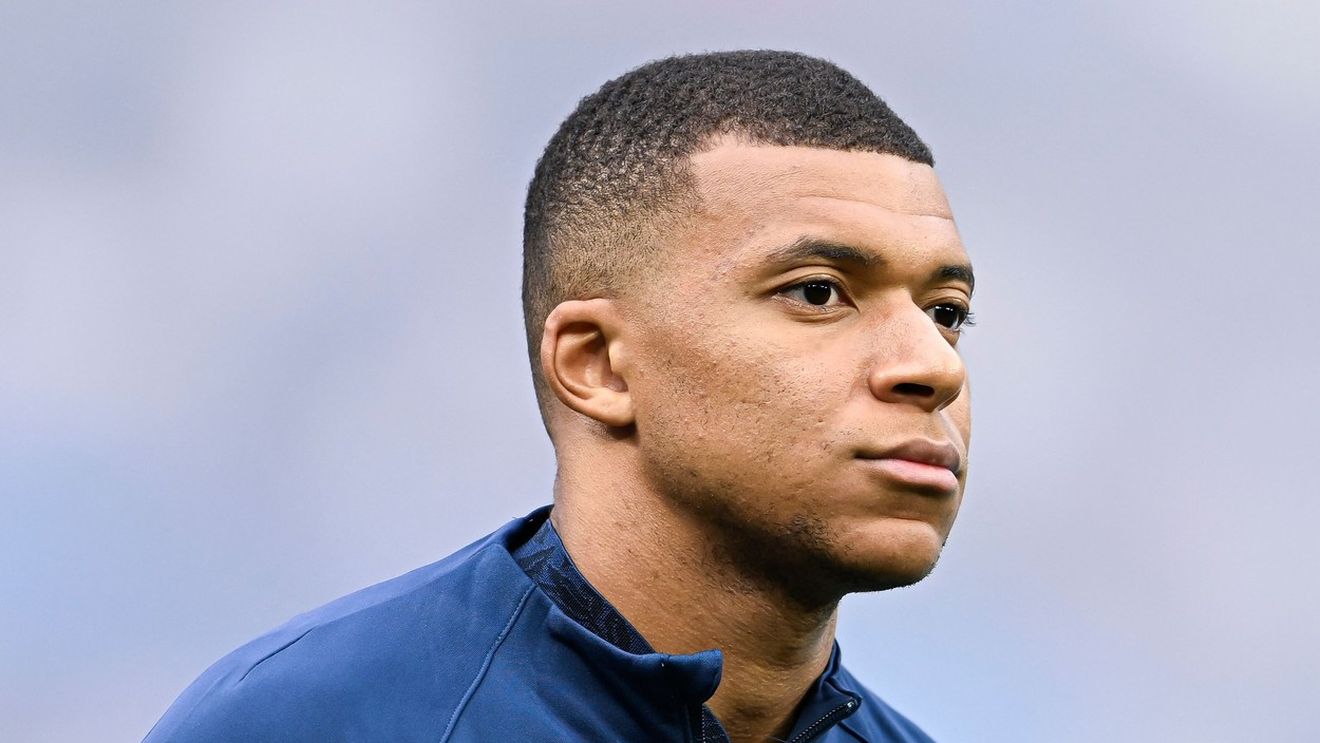 Înlocuitorul lui Mbappe costă 180 de milioane de euro! PSG a aflat prețul fotbalistului