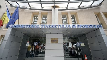 Acuzații dure la adresa conducătorilor de la MTS: "Ne-am săturat să fim bătaia lor de joc". Sindicaliștii amenință cu greva generală 