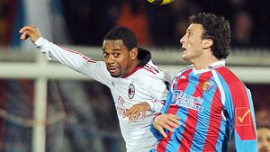 VIDEO** Van Bommel, eliminat la debutul în Serie A și ratarea etapei în Catania - Milan 0-2