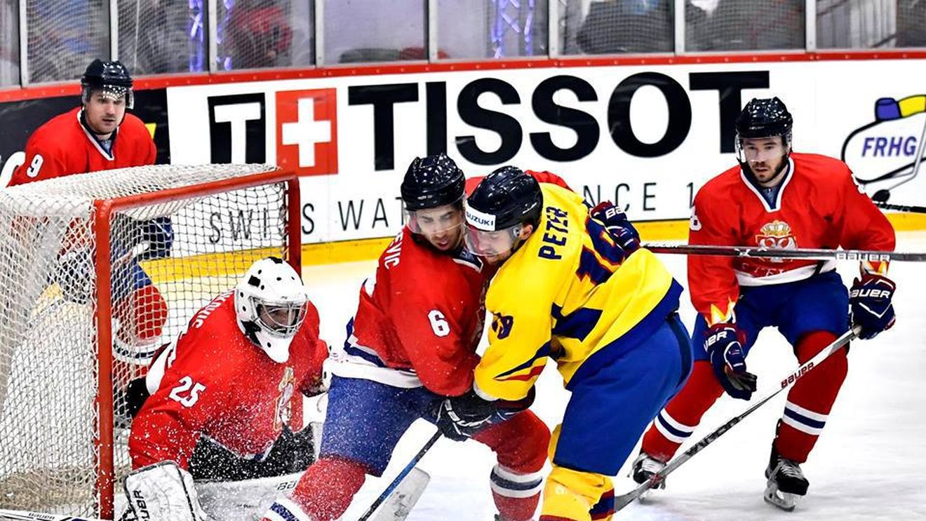 România, victorie în fața Serbiei la Mondialul de hochei pe gheață! "Tricolorii" se află pe primul loc în grupă