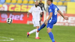 Adi Popa, debut pentru FC Voluntari! Fostul mijlocaș de la FCSB, aproape de gol la prima fază cu Viitorul | FOTO