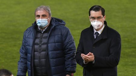 Florin Prunea, atac la FRF și la Mihai Stoichiță, după ce Răzvan Lucescu a fost contactat să preia echipa națională: „Vor un antrenor slugarnic și ieftin. Să îi dea o șansă lui!”