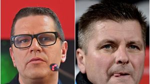 Răsturnare de situație: Flavius Stoican n-ar pleca încă de la Dinamo! Ar avea susținerea lui Iuliu Mureșan și Răzvan Zăvăleanu! UPDATE: Dusan Uhrin a rămas în stand-by | EXCLUSIV