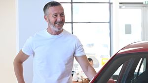 Cel mai bogat fotbalist român în activitate și omul numărul 1 în fruntea listei de transferuri a lui Gigi Becali l-a lăsat mască pe Meme Stoica, în România - Cipru 0-3