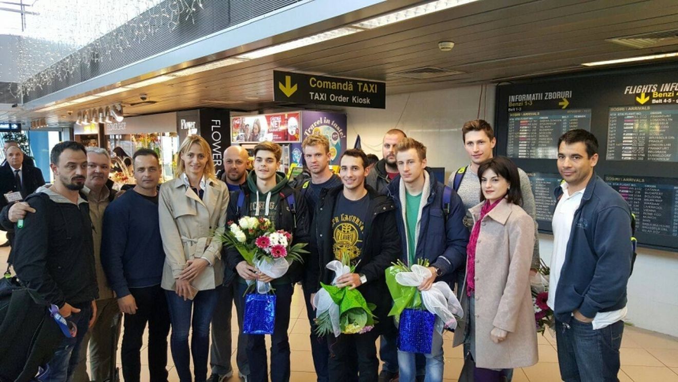 Robert Glință, recordmenul mondial la juniori în proba de 100 m spate: "Am testat nivelul de competiție al unor sportivi, iar anul viitor voi avea drept obiectiv să îi înving în competițiile oficiale"