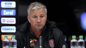 Dan Petrescu e pe val, după succesul impresionant obținut de CFR Cluj cu Slavia Praga: „O victorie incredibilă, fantastică! Acum, să vedem care sunt titlurile. Nu prea e fericire”. Cui i-a dedicat victoria