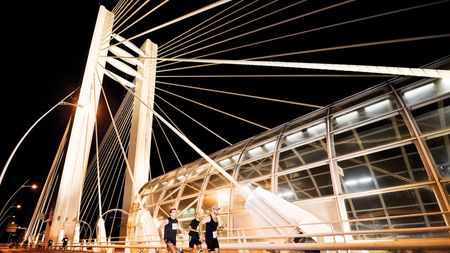 Bucharest Night Run | "Dacă poți să alergi, înseamnă că ești sănătos". Campionul din 2013 îi cheamă pe iubitorii de mișcare la cursa din 30 august